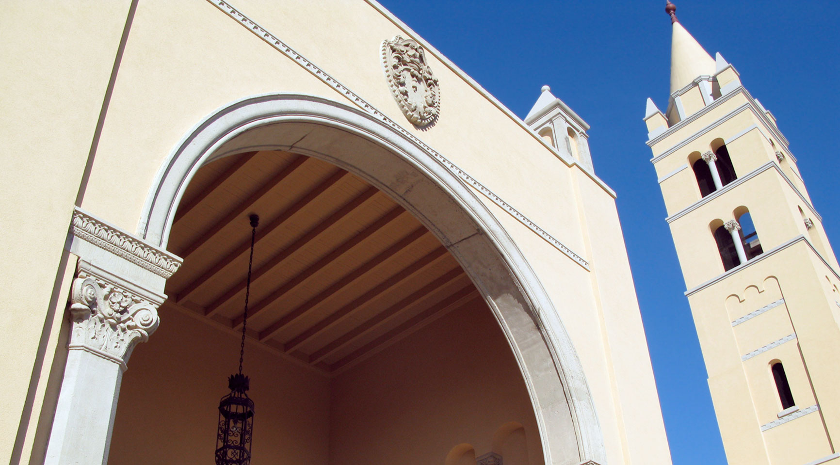 Huntington Beach High School Theater Architecture